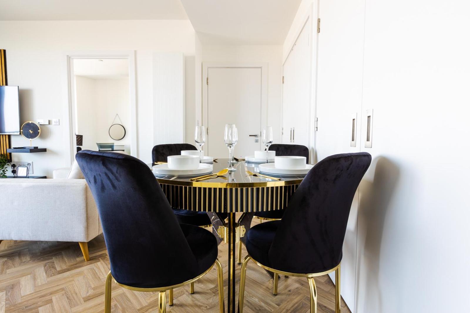Luxury Near Canary Wharf With Stunning Views Apartment